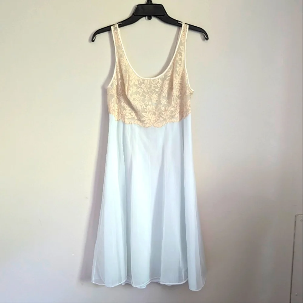 50s Vintage Vanity Fair 2 Piece Chemise Robe Lace Fairycore Peignoir Set 34 - Picture 4 of 16